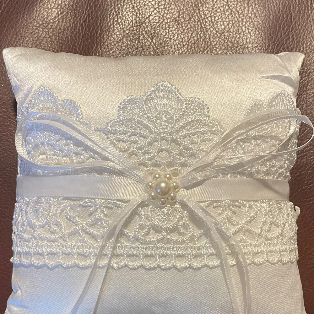 N/A elegant white